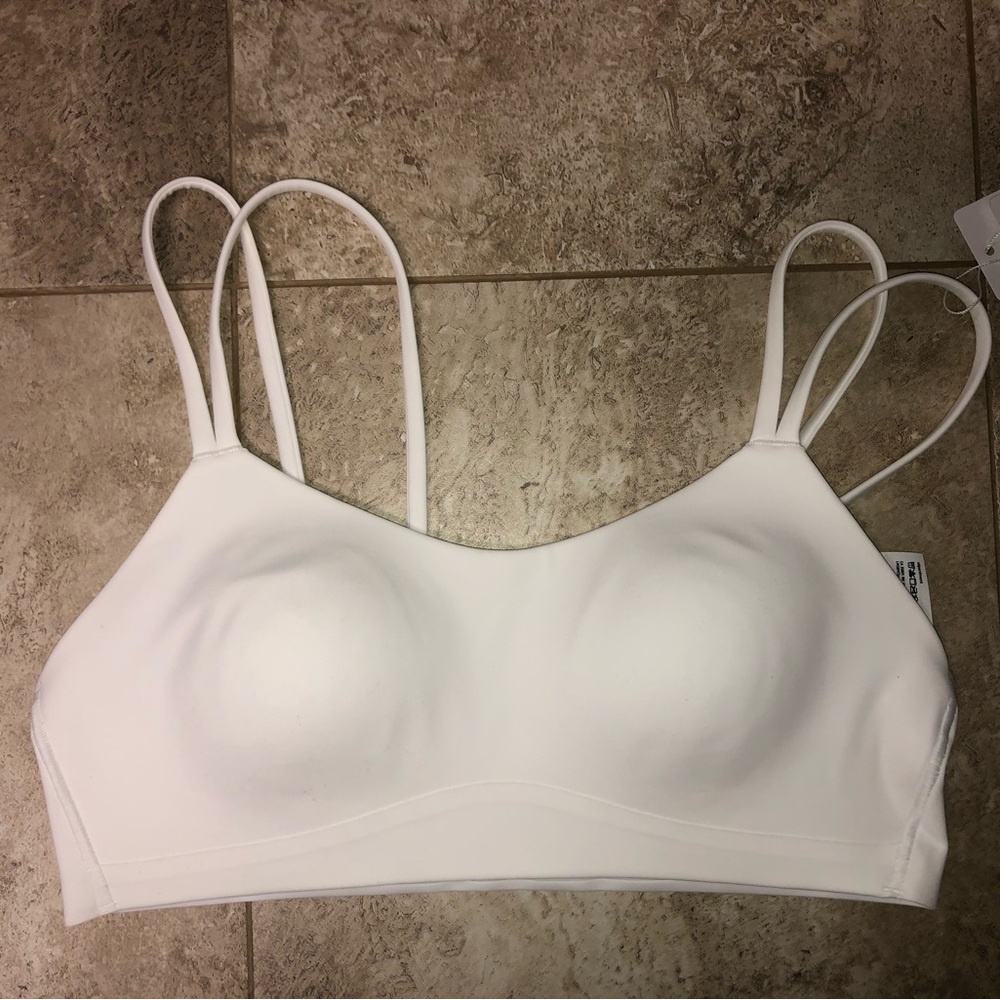 Lululemon bra - Picture 6 of 6